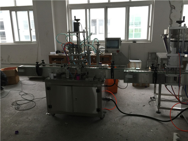 Automātiska virzuļa šķidruma iepildīšanas mašīna no 50ml līdz 1L