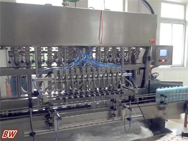 8 galvas ievārījuma pildīšanas mašīna 