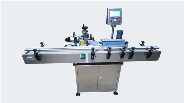 Automātiska apaļo pudeļu / kvadrātveida pudeļu marķēšanas mašīna